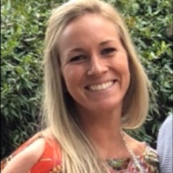 Meet your Posher, Emily - Picture 1 of 1